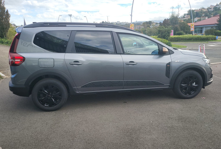 Dacia JOGGER ECO G 100 EXTREME+ 7 PLACES Full Options (Dispo Immédiat)