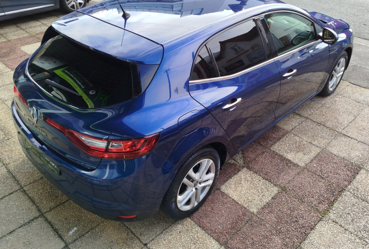 RENAULT MEGANE 1.5 dCi EDC6 115 cv Boîte auto