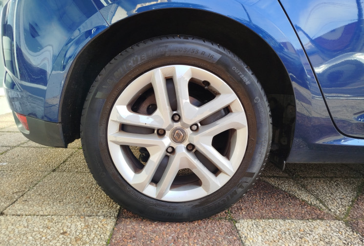 RENAULT MEGANE 1.5 dCi EDC6 115 cv Boîte auto