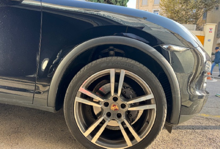 PORSCHE CAYENNE 3.0D 245 cv origine France 3em main / TOIT OUVRANT/ JA 21POUCE / SIEGES CHAUFFANT/ 