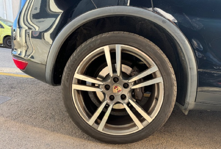PORSCHE CAYENNE 3.0D 245 cv origine France 3em main / TOIT OUVRANT/ JA 21POUCE / SIEGES CHAUFFANT/ 