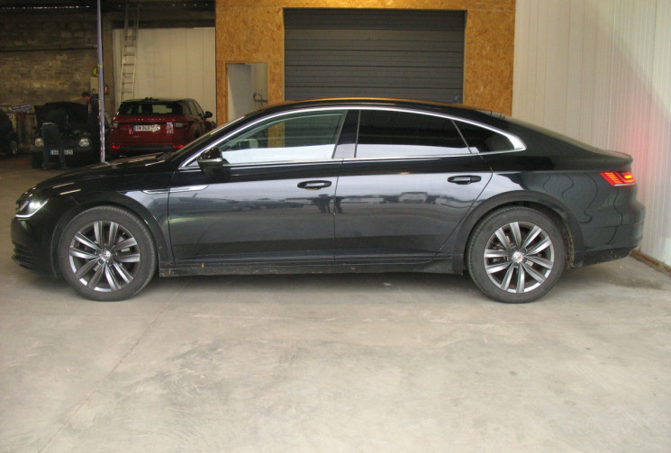 Volkswagen ARTEON 2.0 TDI 150 SCR BVM6 Elegance Exclusive