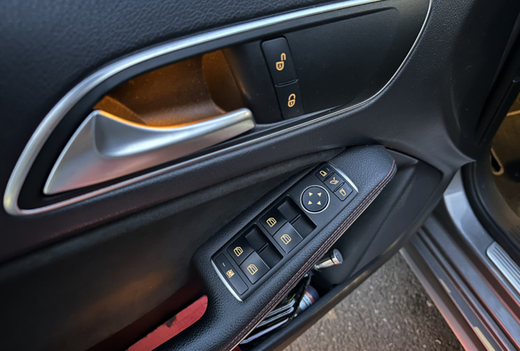 MERCEDES CLASSE A 250 TURBO AMG 7G-DCT