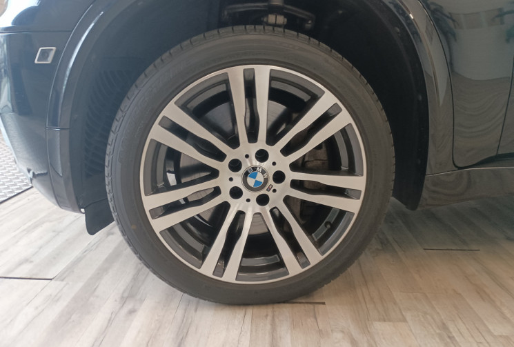 BMW X5 (E70) LCI M50d xDrive 3.0 d 24V 381 cv Boîte auto pack M