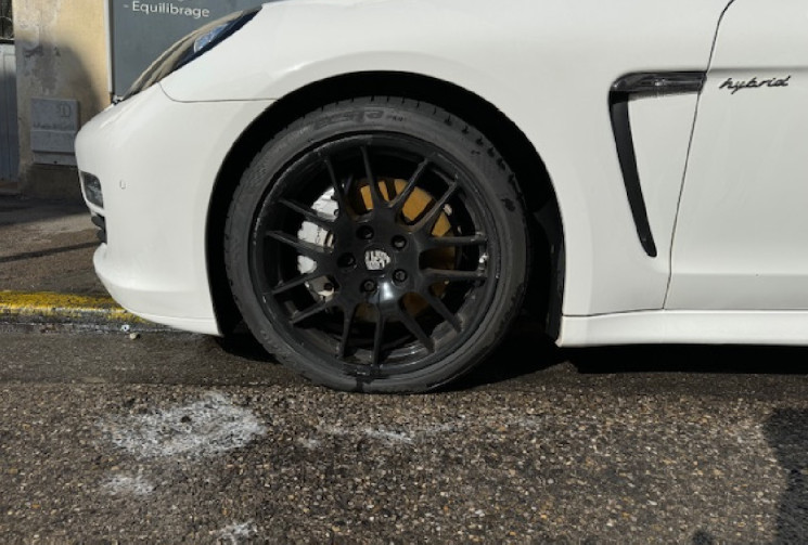 Porsche Panamera s hybride essence 333 cv + 83 cv V6 /TOIT OUVRANT/ PDLS /PACK CHRONO/PACK SPORT