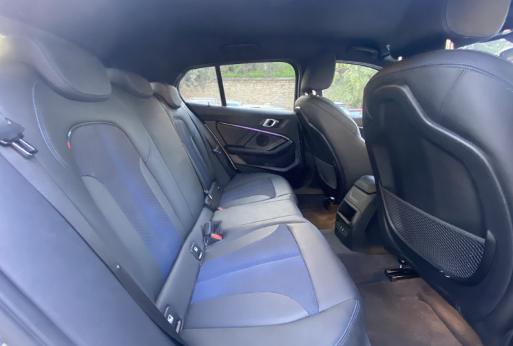 BMW Série 1 118i 136 CH M Sport  / Carplay / Caméra / Véhicule Français 