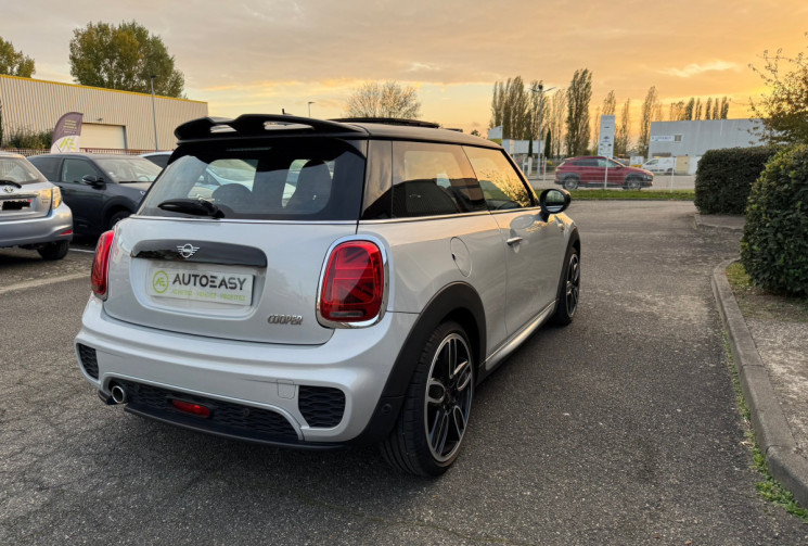 MINI MINI John Cooper Works 136 BV7 / CARPLAY