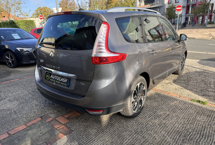 RENAULT GRAND SCENIC III Phase 2 1.2 TCe 132 cv - Bose - 7 Places 