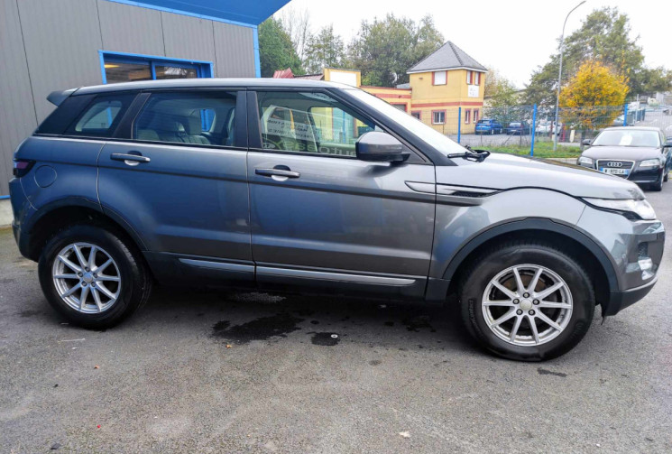LAND-ROVER RANGE ROVER EVOQUE 2.2 eD4 PURE 150 CH 
