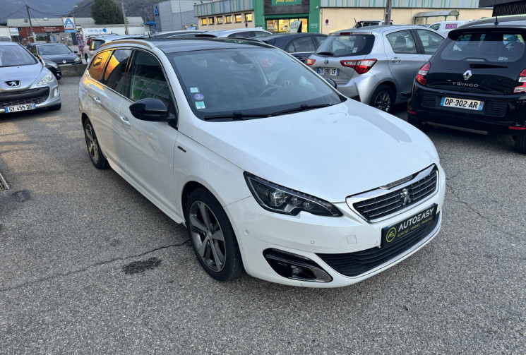 PEUGEOT 308 SW 1.2 e-THP 130 GT Line - Full options - état neuf