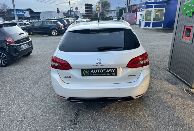 PEUGEOT 308 SW 1.2 e-THP 130 GT Line - Full options - état neuf
