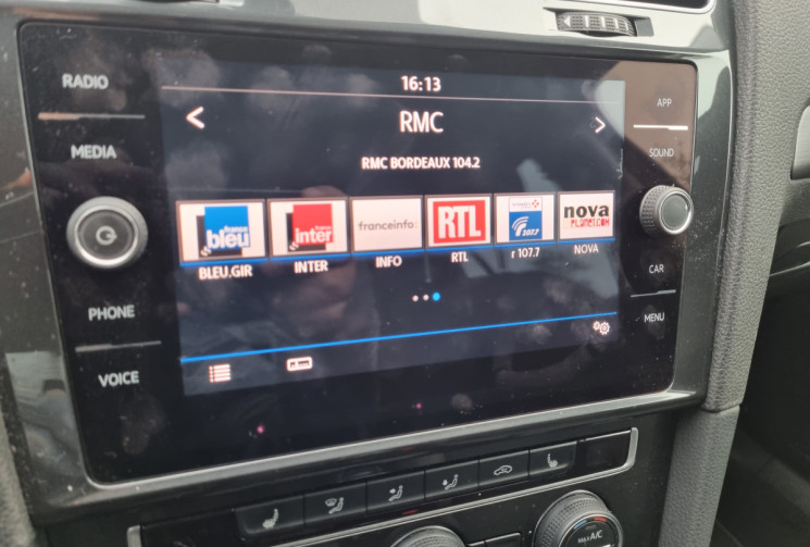 VOLKSWAGEN GOLF 7 Carat 1.6 TDI 115ch * Carplay * sièges chauffants * Régulateur adaptatif 