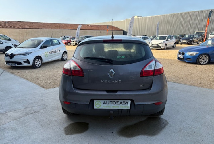 RENAULT MEGANE III Hatchback 1.5 dCi 110 FAP eco2 Dynamique 