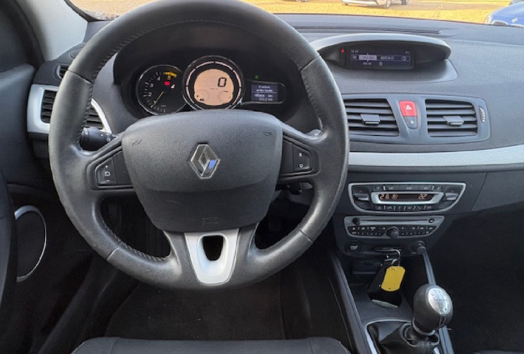 RENAULT MEGANE III Hatchback 1.5 dCi 110 FAP eco2 Dynamique 