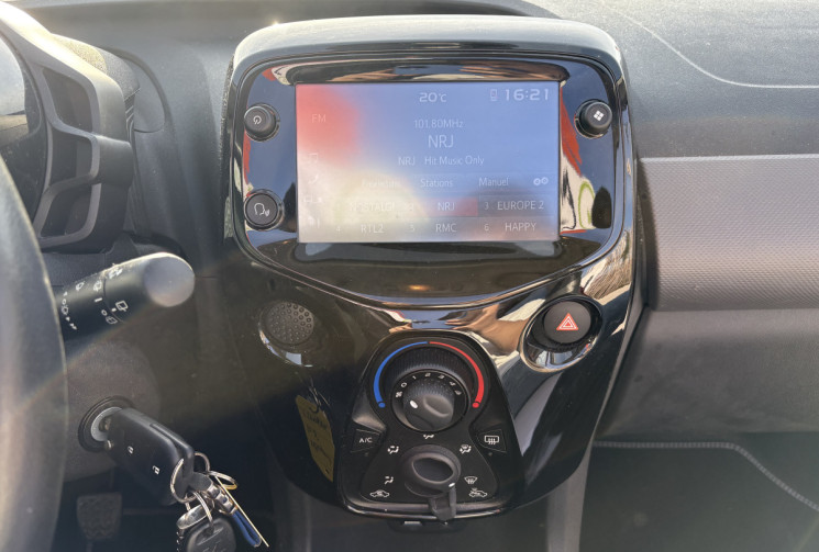 Peugeot 108 VTI 72 Ch S&S BVM5 STYLE TOP