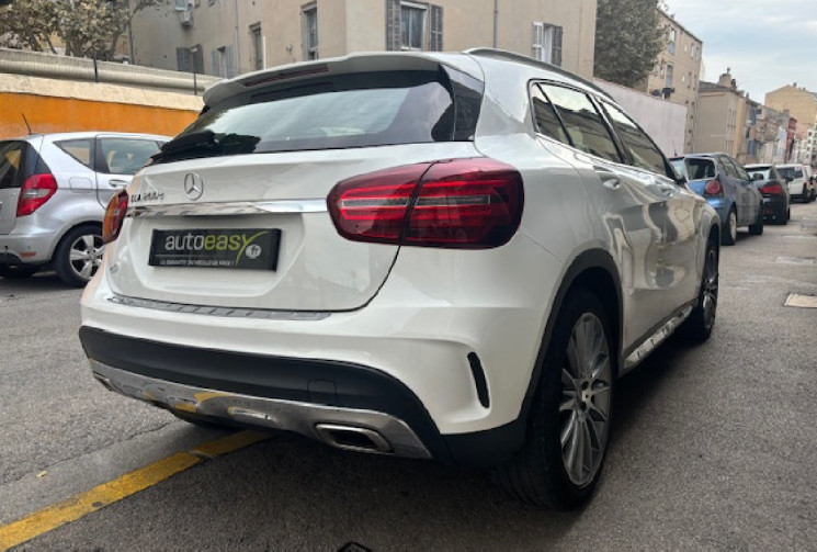 Mercedes GLA AMG starlight Edition 200d 136cv origine France 3eme main /  CAMERA AR / TOIT OUVRANT