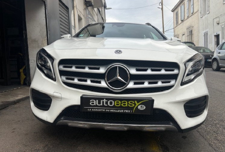 Mercedes GLA AMG starlight Edition 200d 136cv origine France 3eme main /  CAMERA AR / TOIT OUVRANT