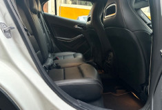 Mercedes GLA AMG starlight Edition 200d 136cv origine France 3eme main /  CAMERA AR / TOIT OUVRANT