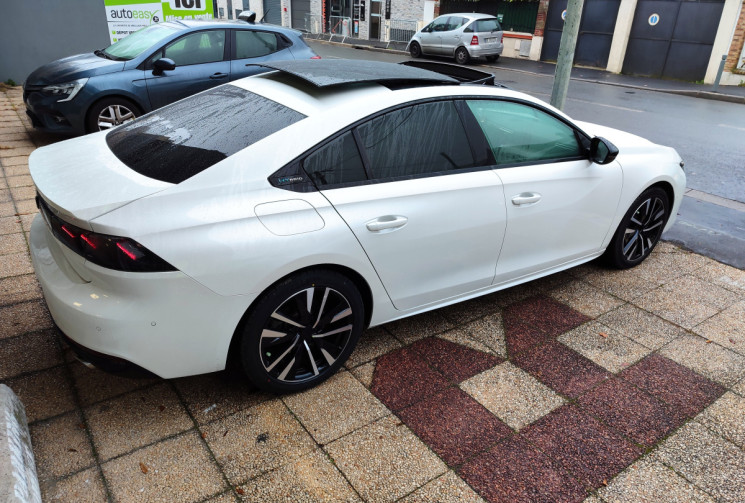 PEUGEOT 508 Hybrid 225 e-EAT8 GT Pack 