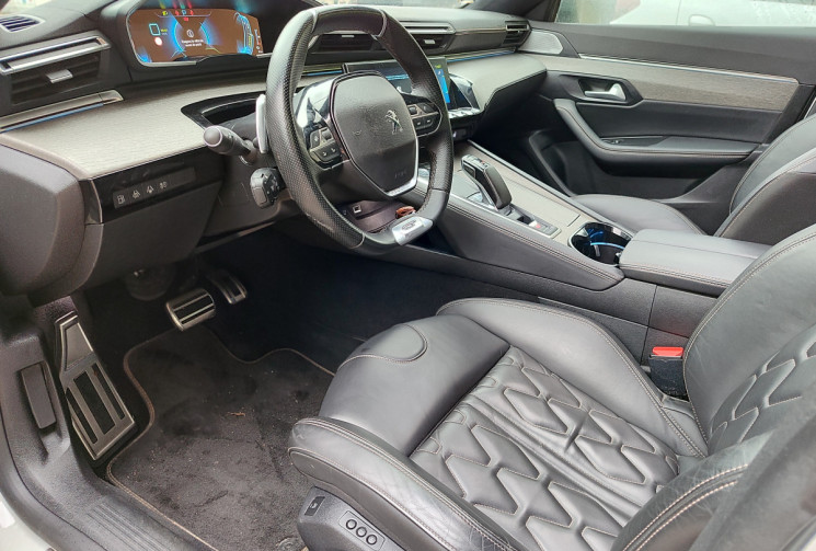 PEUGEOT 508 Hybrid 225 e-EAT8 GT Pack 