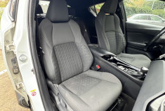 TOYOTA C-HR 184 Edition 2WD E-CVT Hybride / Sièges et Volant Chauffants / Caméra / Garantie 09/2025