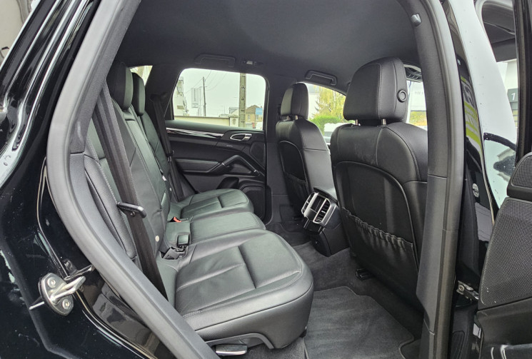 Porsche Cayenne  3.0 TDi DPF V6 24V Tiptronic S 245 cv