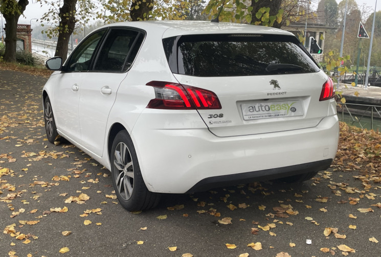 PEUGEOT 308 1.2 THP EAT8 130 ALLURE BOITE AUTO FAIBLE KILOMETRAGE 1ERE MAIN