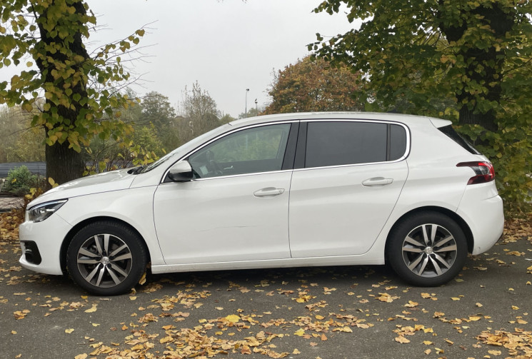 PEUGEOT 308 1.2 THP EAT8 130 ALLURE BOITE AUTO FAIBLE KILOMETRAGE 1ERE MAIN