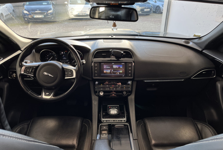 JAGUAR F-PACE 2.0 D R-SPORT 180 CH AWD BVA8 ENTRETIEN JAGUAR / TOIT OUVRANT / HAYON ELECTRIQUE