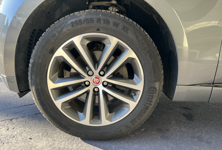JAGUAR F-PACE 2.0 D R-SPORT 180 CH AWD BVA8 ENTRETIEN JAGUAR / TOIT OUVRANT / HAYON ELECTRIQUE