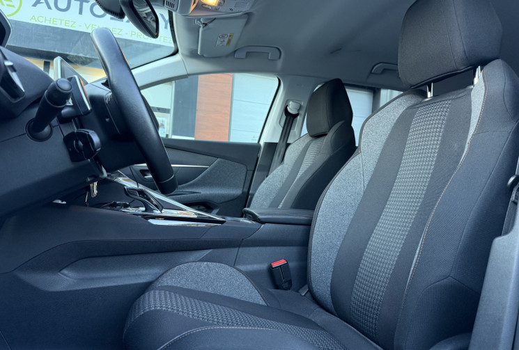 PEUGEOT 3008 1.5 BlueHDi 130 EAT8 / 1ère main 