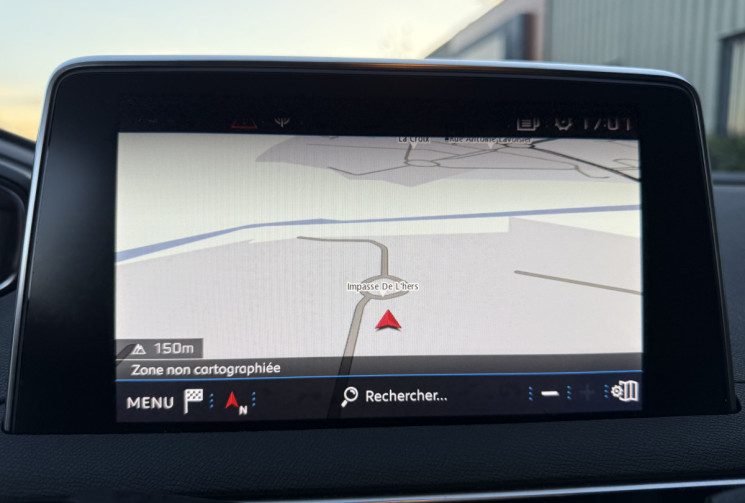 PEUGEOT 3008 1.5 BlueHDi 130 EAT8 / 1ère main 