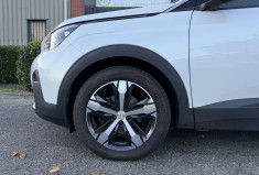 PEUGEOT 3008 1.5 BlueHDi 130 EAT8 / 1ère main 