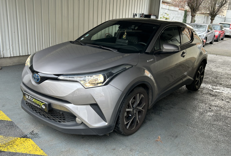 TOYOTA C-HR 122h 2WD COLLECTION 