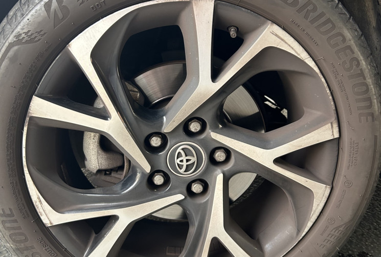 TOYOTA C-HR 122h 2WD COLLECTION 