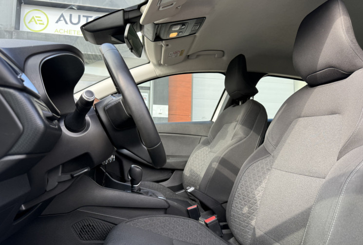 Renault CLIO V 1.6 E-Tech 140ch Business / BOITE NEUVE / CARPLAY