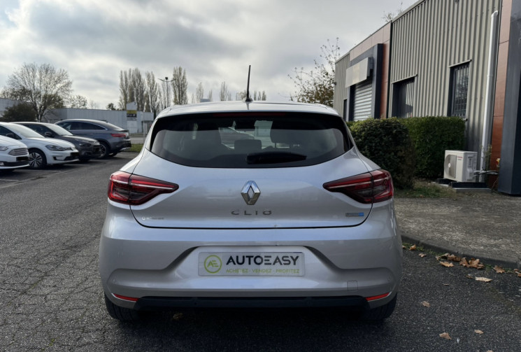 Renault CLIO V 1.6 E-Tech 140ch Business / BOITE NEUVE / CARPLAY