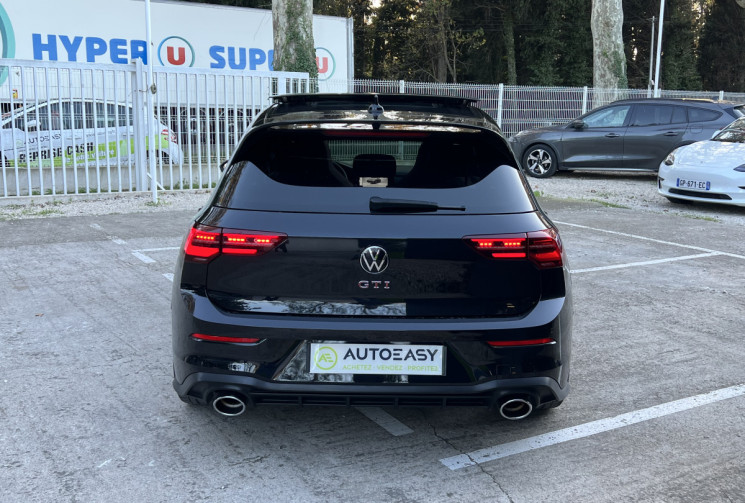 VOLKSWAGEN GOLF 2.0 TSI 300 GTI CLUBSPORT 8 DSG7 / Immat France / Toit Ouvrant / IQ Light / Caméra 
