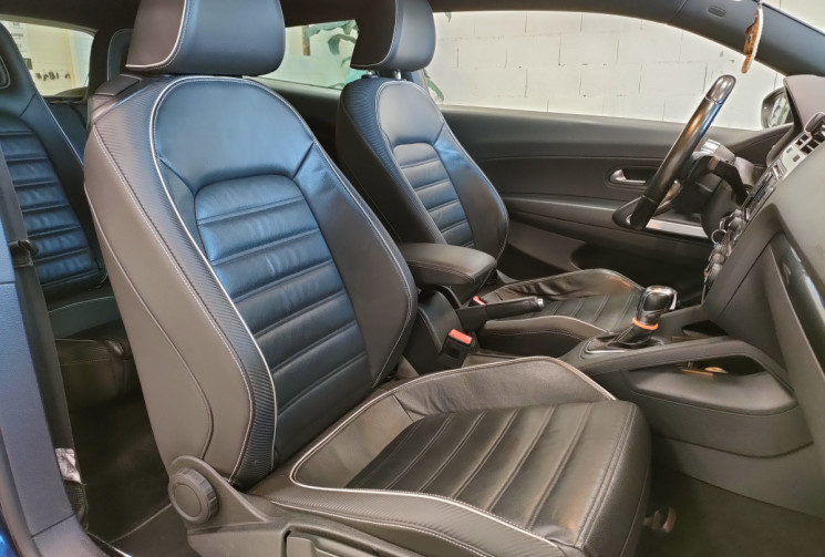 Volkswagen Scirocco  2.0 TSI 220ch BlueMotion Technology Carat DSG6 Véhicule Français 2ème main 