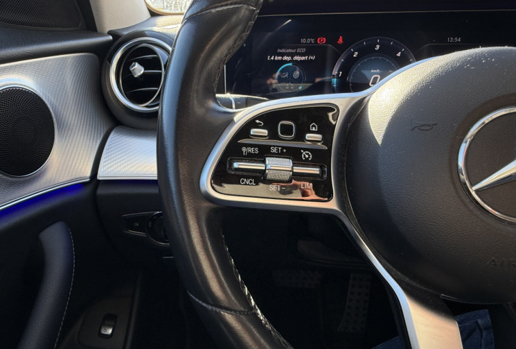 Mercedes CLASSE E 220 d 2.0 194 AMG-LINE / CARPLAY / SIEGES CHAUFFANTS