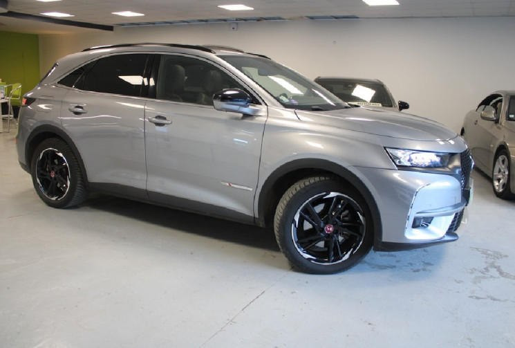 DS DS 7 CROSSBACK Hybride E-Tense 300 EAT8 4x4 Performance Line