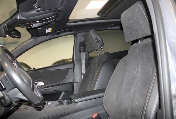 DS DS 7 CROSSBACK Hybride E-Tense 300 EAT8 4x4 Performance Line