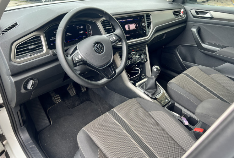 VOLKSWAGEN T-ROC 1.0 TSI 12V BMT 110 cv R-LINE
