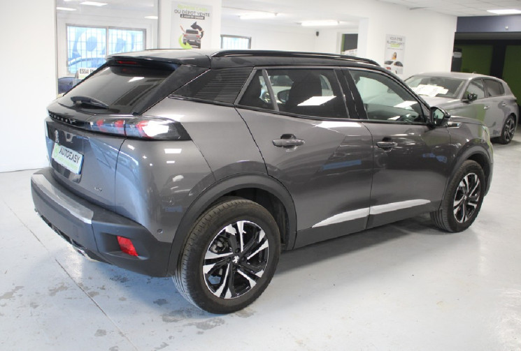 PEUGEOT 2008 1.2 130 cv FINITION GT   12 000 KM !!!!!!