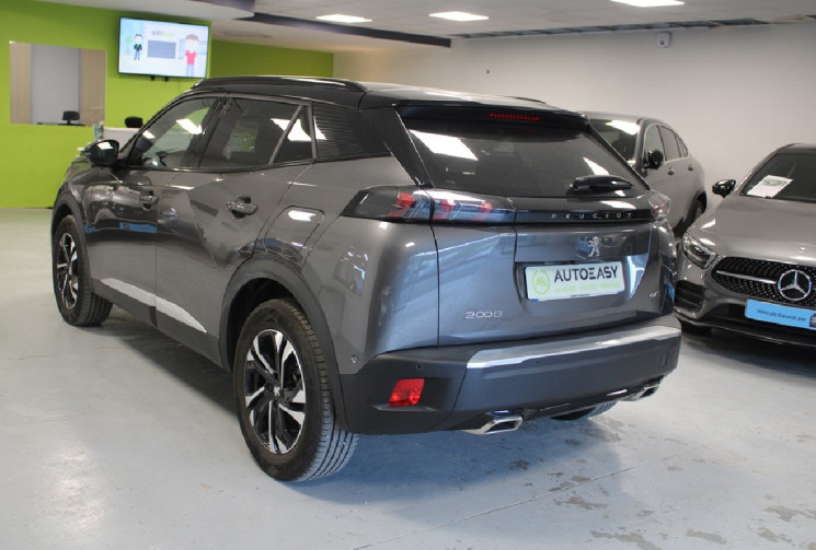 PEUGEOT 2008 1.2 130 cv FINITION GT   12 000 KM !!!!!!
