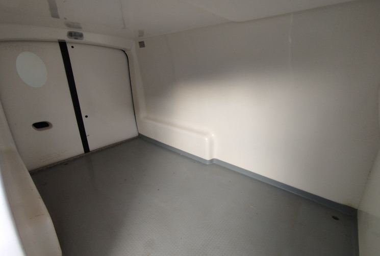 PEUGEOT EXPERT 2.0 HDi 128 ch / Fourgon long / Isotherme