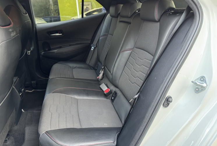 TOYOTA COROLLA 122h 1.8 VVT-i 122 ch Collection MY22 / Garantie Constructeur 