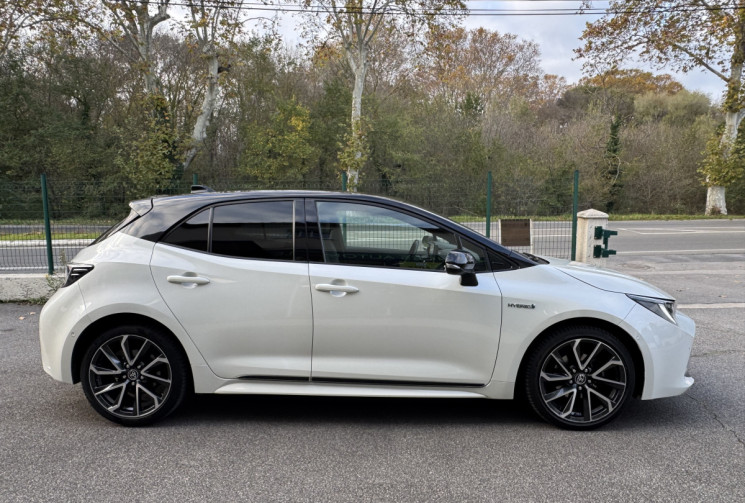 TOYOTA COROLLA 122h 1.8 VVT-i 122 ch Collection MY22 / Garantie Constructeur 