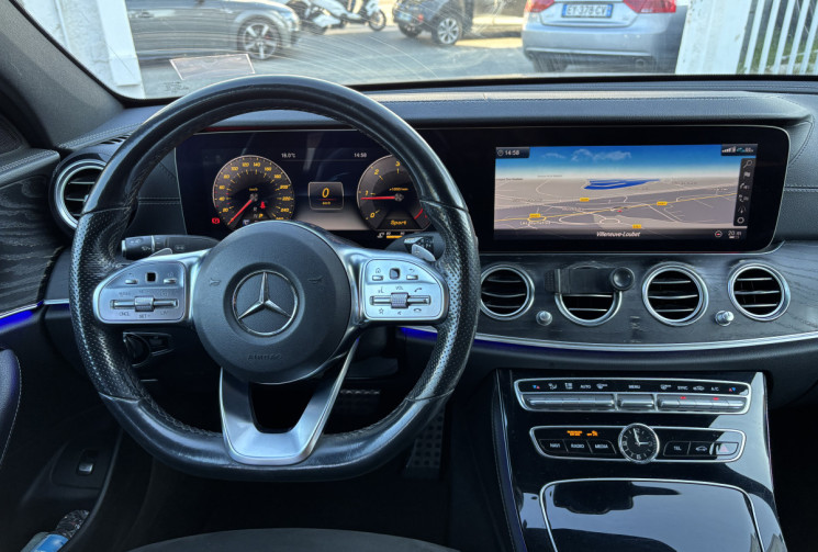 MERCEDES CLASSE E W213 Pack AMG 2.0 E 220 D * CAR PLAY * CAMERA DE RECUL * TOIT OUVRANT PANO