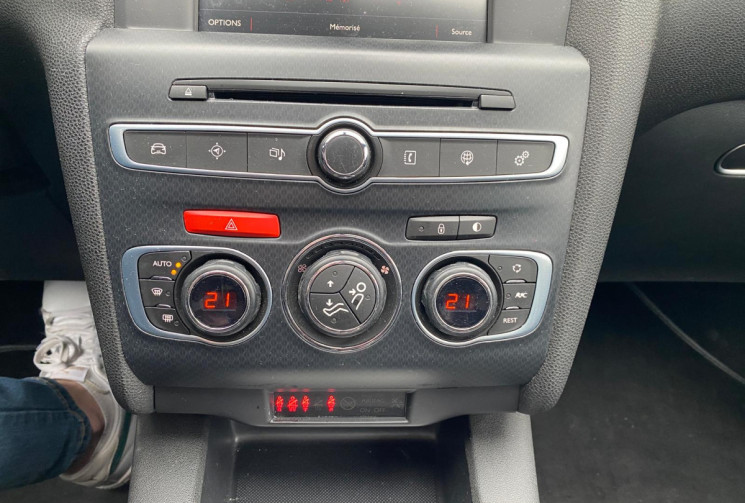 CITROEN DS4 1.6 THP 165 CV BVA SPORT CHIC